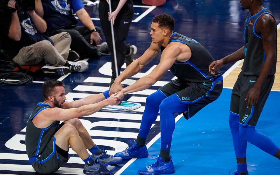 3 things to watch for as Mavs visit Rockets Dallas Sports Fanatic